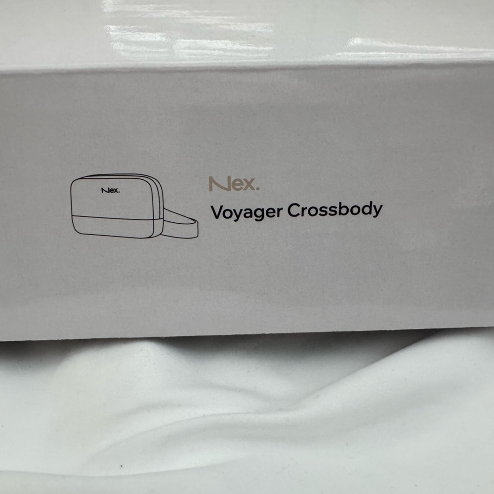 Nex Voyager Crossbody - Picture 9 of 9